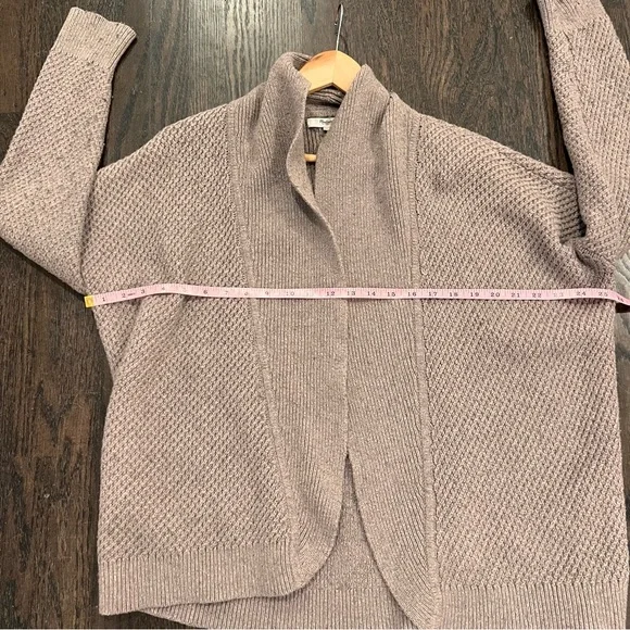 Madewell Women's Light Tan Cardigan Size Small Grandpacore - Picture 8 of 11